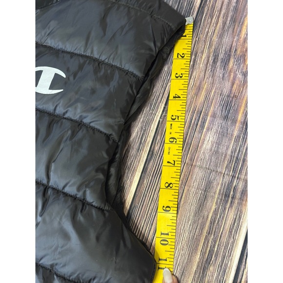 Champion Puffer Vest Mens M Black Full Zip Logo Quilted Athletic Outerwear - Picture 7 of 14